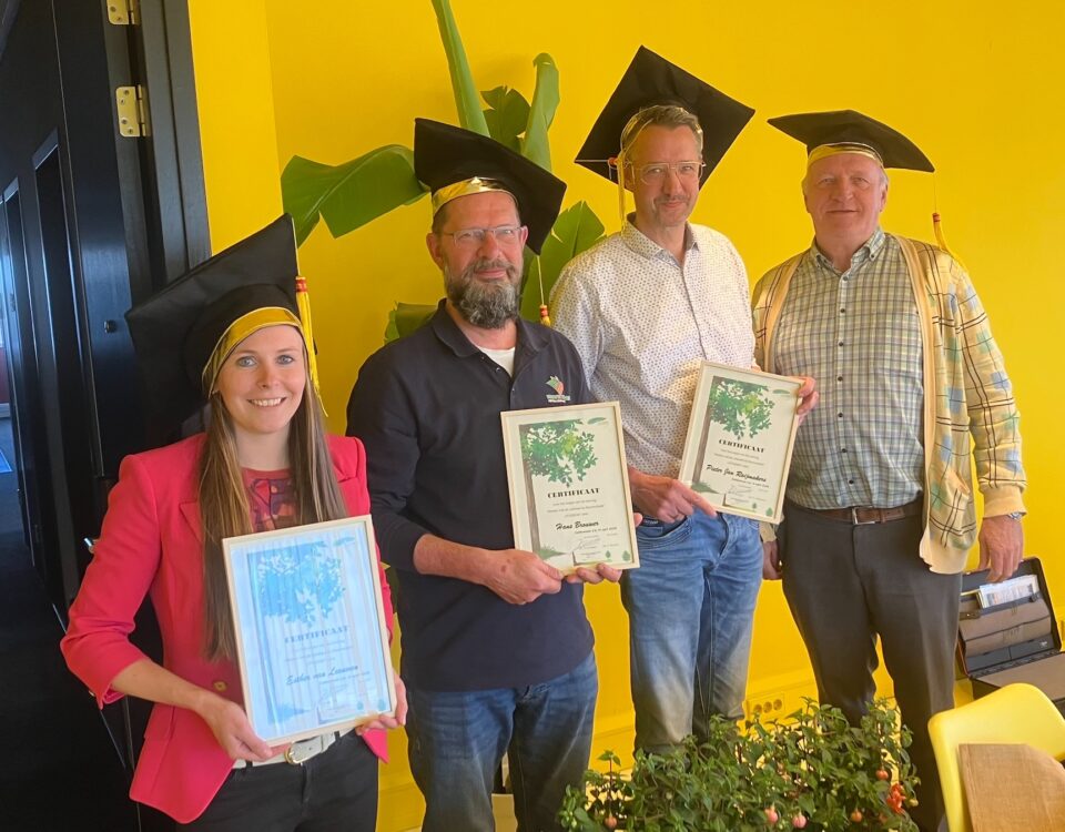Eerste certificaten uitgereikt voor gebruik Leidraad bij Boomschade